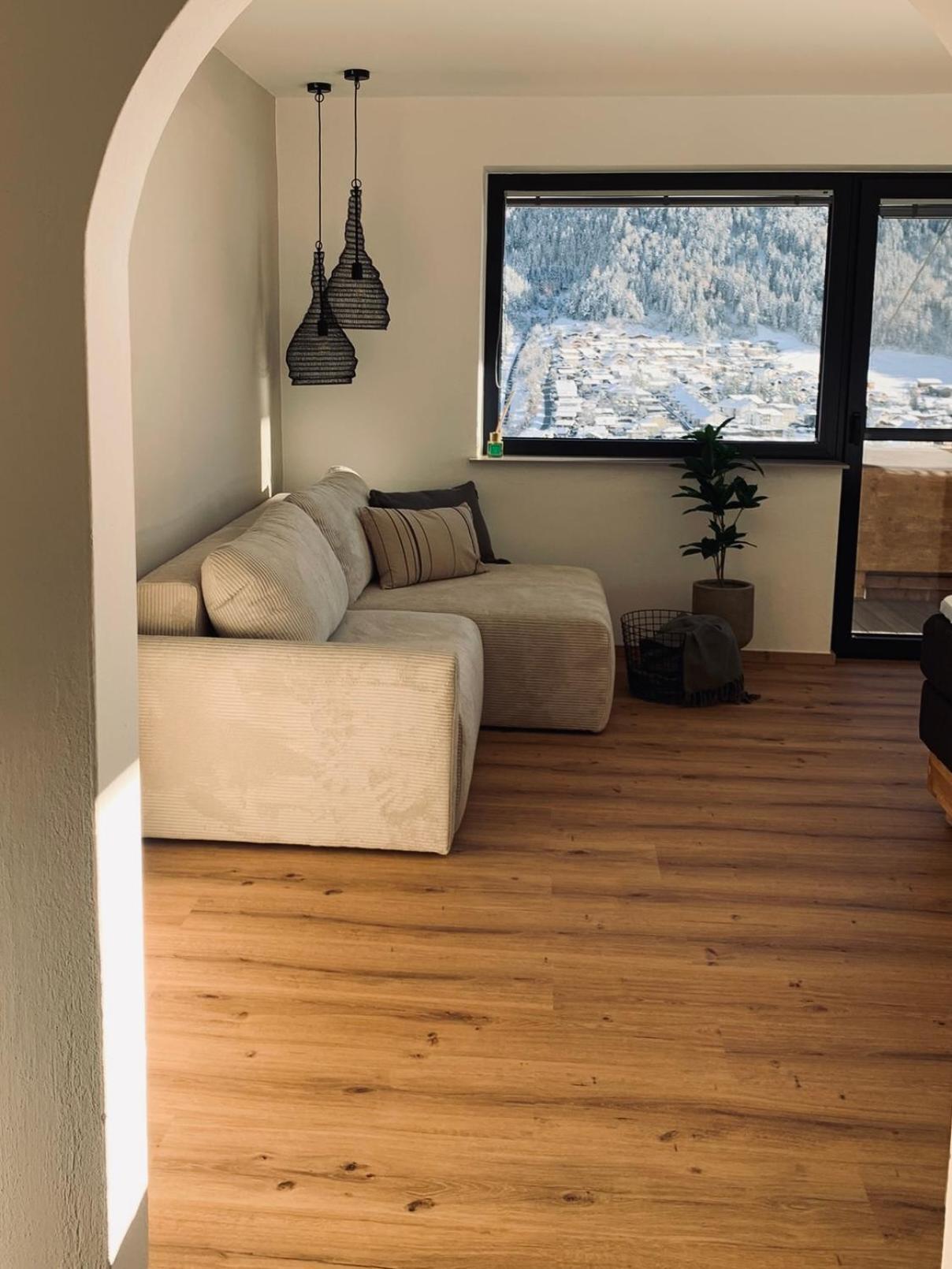 Apartments Riese Нойштіфт-ім-Штубайталь Екстер'єр фото